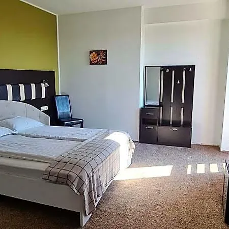 Hotel Sydney 5*