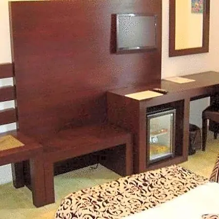 Sydney Hotel