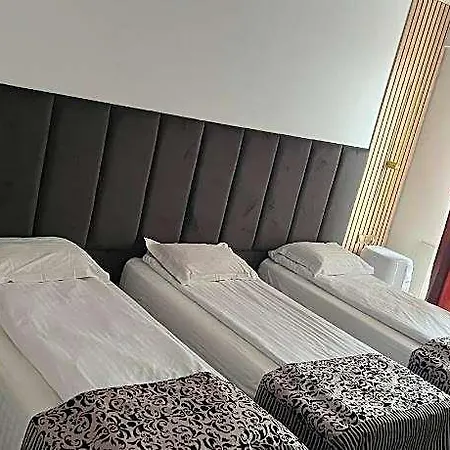 Sydney Hotel
